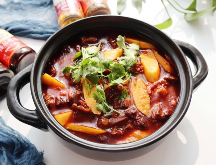 红焖羊肉山药来了,开吃